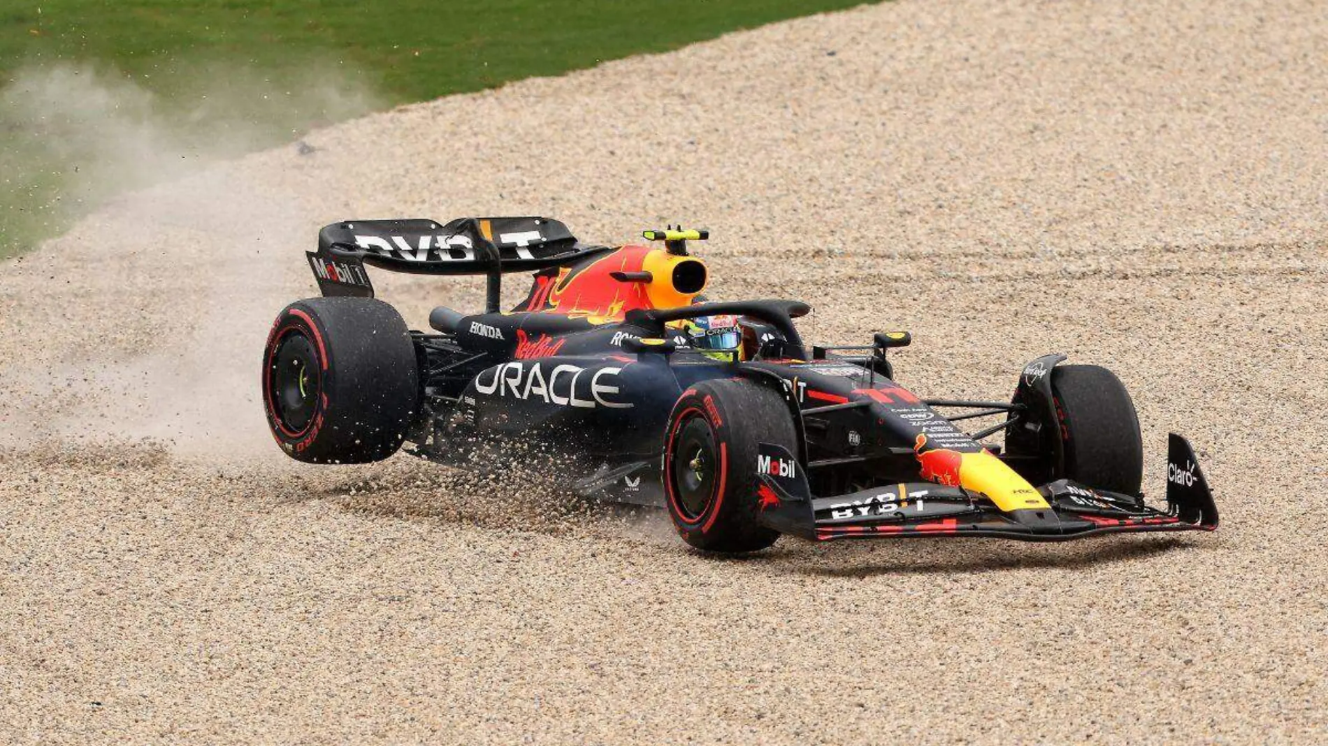 Checo Pérez saldrá último en GP de Australia tras abandonar la clasificación